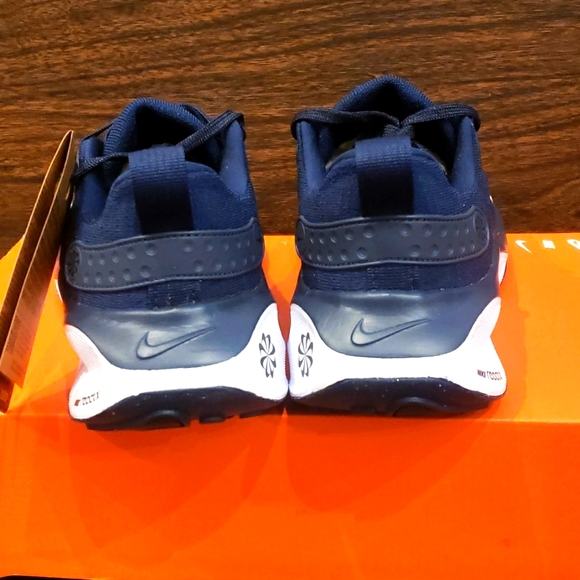 Nike REACT X INFINITY RUN 4 - Picture 3 of 6